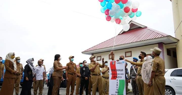 Depri Pontoh Canangkan Pendataan Keluarga Tahun 2021