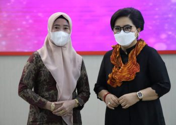 Rita Dondokambey-Tamuntuan Lantik Selpian Kamaru-Manoppo Nahkodai Dekranasda Bolsel