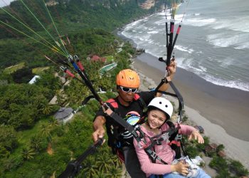 Hasil Uji Coba, Dua Spot Paralayang di Bolsel Penuhi Syarat