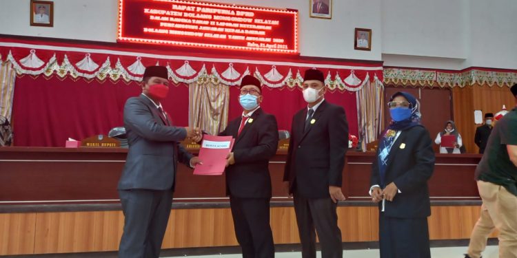 DPRD Bolsel Gelar Paripurna Penetapan LKPj Bupati TA 2020