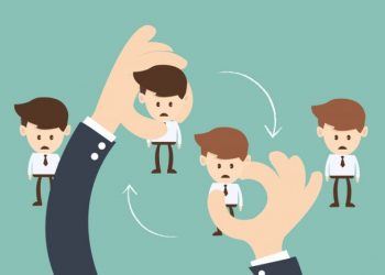 Iskandar Kamaru Beri Sinyal Rolling Pejabat