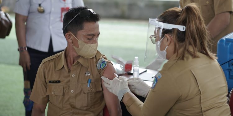 Vaksin Bakal Jadi Syarat ASN Bolsel Terima TKD