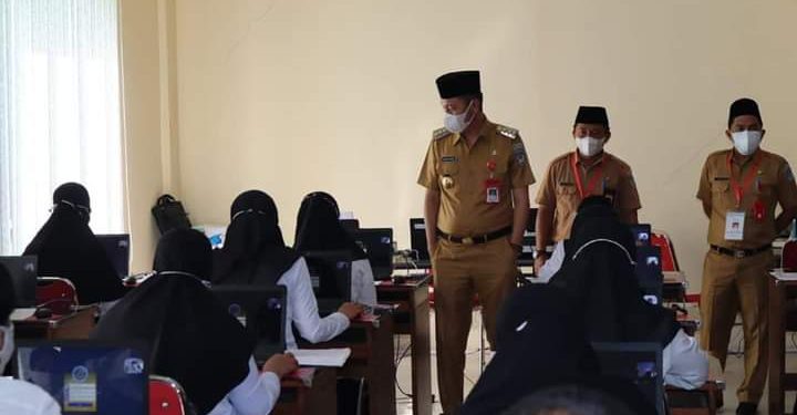 Ini Dia Peraih Passing Grade Pada Tes SKD CPNS Hari Pertama di Bolsel