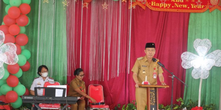 Pemkab Bolsel Gelar Ibadah Pra-Natal di Gereja Oikumene Panango