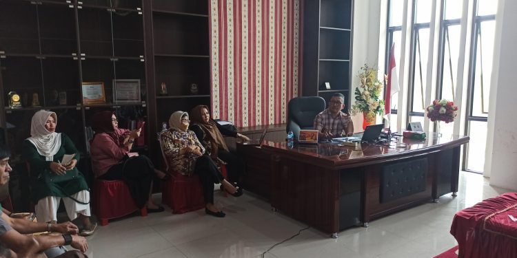 Bahas Program Kerja 2022, DPRD Bolsel Gelar Rapar Internal