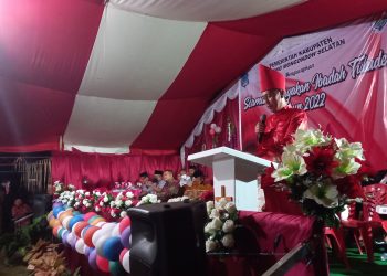 Dilaksanakan Dengan Segala Keterbatasan, Bupati Apresiasi Penyelengaraan Adat Tulude di Desa Dumagin A