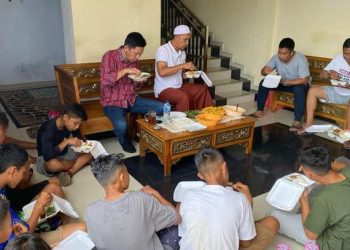 Makan Bersama dan Sederhana, Bentuk Suport Bupati Bolsel untuk Tim Bolsel FC U13