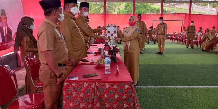 96 CASN Bolsel Terima SK Pengangkatan, Bupati Tegaskan Jangan Jadikan Bolsel Sebagai Resting Area