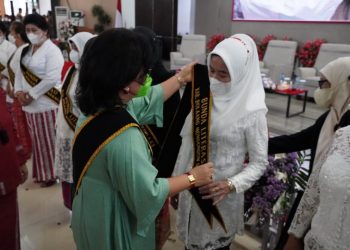 Selpian Kamaru-Manoppo Dikukuhkan Jadi Bunda Literasi Kabupaten Bolsel