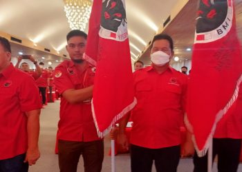 DPC BMI se Sulut Resmi Terbentuk, Deddy Serahkan PATAKA BMI ke DPC BMI Bolsel