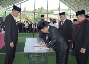 Iskandar-Deddy Lantik 122 Pejabat di Lingkungan Pemkab Bolsel