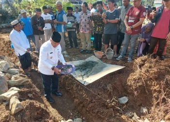 Pemilik Borneo FC Bangun Masjid di Desa Kopi