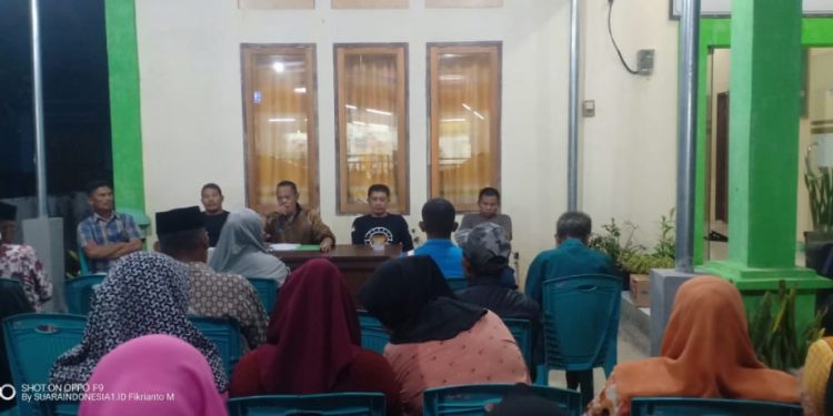 Pemerintah Kelurahan Bintauna Bersama Masyarakat Gelar Pertemuan Bahas Persiapan HUT Kelurahan Bintauna