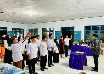 Panwascam Bintauna Lantik 13 Orang PKD