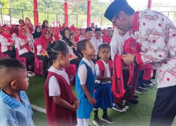 Bupati Iskandar Kamaru Buka Raker Bidang Pendidikan dan Kebudayaan