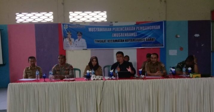 Wakil Ketua DPRD Kotamobagu Hadiri Musrenbang Kecamatan Kotamobagu Barat