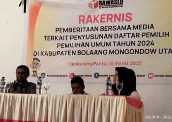 Melalui Rakernis, Bawaslu Bolmut Ajak Wartawan Bersinergi Awasi Tahapan Pemilu 2024