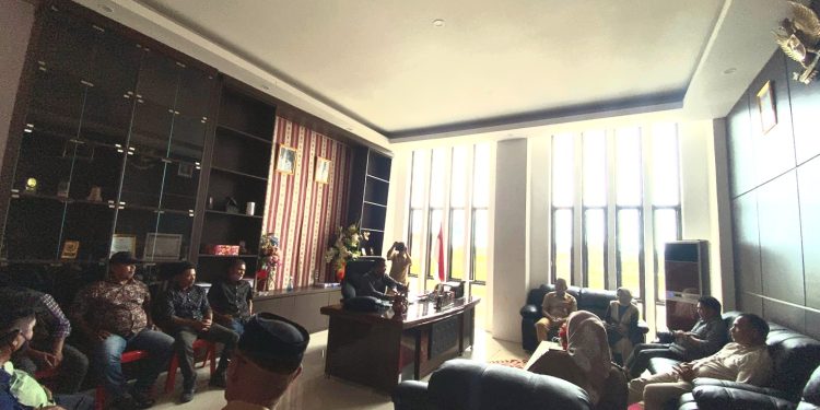 DPRD Kabupaten Bolsel Gelar Hearing Terkait Persoalan Tambang Ilegal di Desa Tobayagan, Pinolosian Tengah