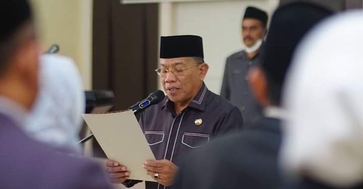 Depri Pontoh Lantik 28 ASN Isi SOTK RS Pratama Bolmut, Berikut Daftar Nama dan Jabatannya