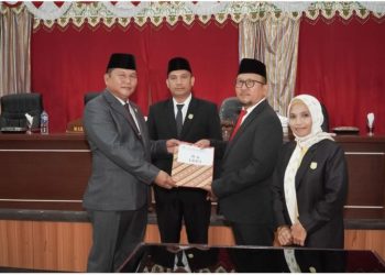 Dihadiri Wabup dan Jajarannya, DPRD Bolsel Gelar Paripurna Tahap II LKPJ Kada T.A 2022