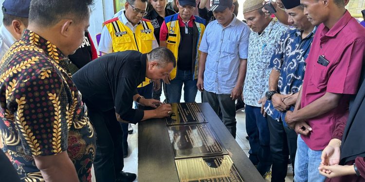 Anggota Komisi V DPR RI Djendri Alting Keintjem Resmikan P3TGAI di Bolmut