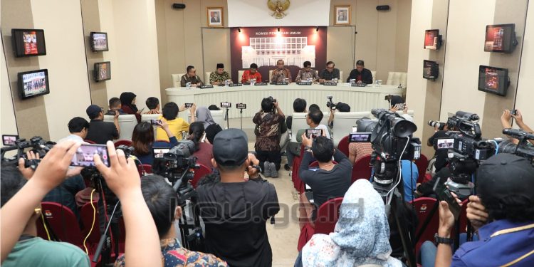 Memenuhi Syarat, KPU Tetapkan 9.925 DCS Bacaleg DPR