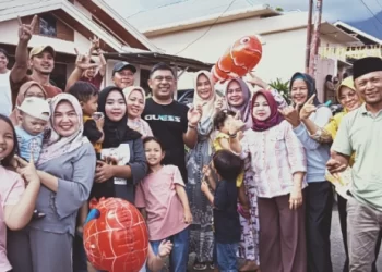 Penuh Kekeluargaan, Ketua DPRD Kotamobagu Hadiri Halal Bihalal di Desa Moyag