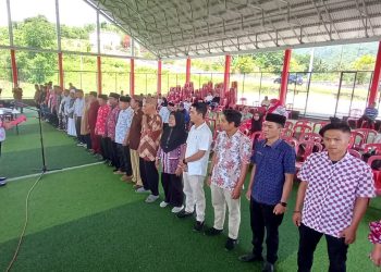 Bupati Bolsel Iskandar Kamaru Kukuhkan Pengurus FKDM Tingkat Kecamatan