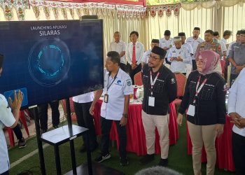 Bupati Iskandar Kamaru Launching Dua Aplikasi Pelayanan Publik SILARAS dan PINAHANGI