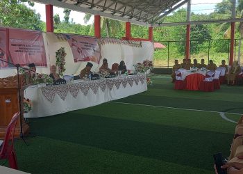 Bupati Iskandar Kamaru Buka Kegiatan Rakor Percepatan Penurunan Stunting dan Pencanangan Kampung KB