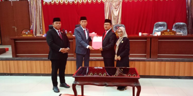 DPRD Bolsel Gelar Paripurna Penetapan Ranperda APBD Tahun Anggaran 2024