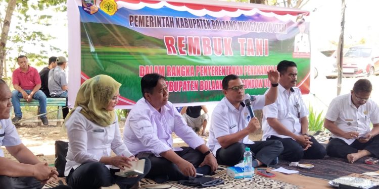 Pj Bupati Bolmut Buka Rembuk Tani Kecamatan Bintauna-Sangkub
