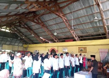 38 Orang PTPS di Kecamatan Sangkub Dilantik