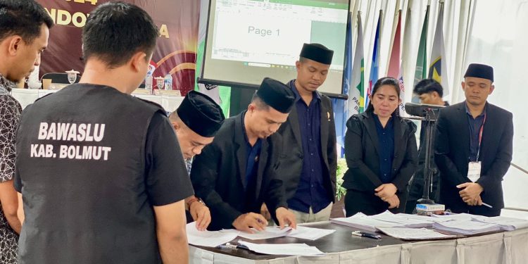 Sah! KPU Bolmut Tetapkan Rekapitulasi Hasil Penghitungan Perolehan Suara Pemilu 2024 Tingkat Kabupaten