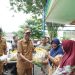 Disambut Antusias Warga, Bupati dan Wabup Bolsel Buka Gerakan Pangan Murah Jelang Idul Fitri