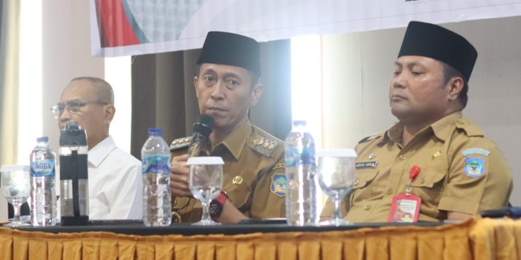 Buka Kegiatan Bimtek Manajemen Risiko, Ini Harapan Bupati Iskandar Kamaru