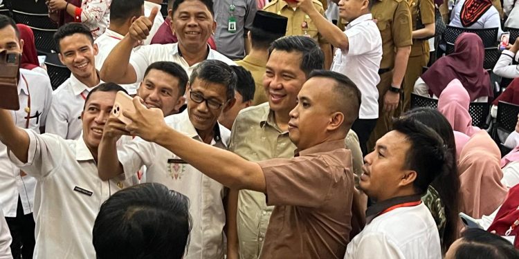 Wagub Steven Kandouw Apresiasi Pemkab Bolsel Dalam Optimalisasi Pemanfaatan Platfron Merdek Mengajar