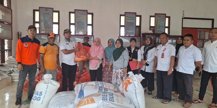 BPBD Bolsel Tuntas Salurkan Bantuan Bagi Warga Terdampak Banjir dan Longsor di Pinolosian dan Pinteng