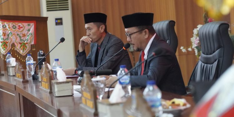 DPRD Bolsel Paripurnakan Tiga Usulan Pembahasan Tahap Satu Sekaligus