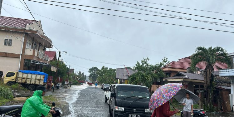 BPBD Bolsel Laporkan Ada Lima Wilayah Terdampak Banjir di Bolaang Uki  Bobby : Tidak Ada Korban Jiwa, Kerugian Materil Dalam Pendataan