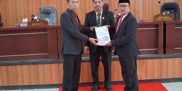 DPRD Bolsel Gelar Paripurna Tingkat I Atas Penyampaian Ranperda APBD-P T.A 2024