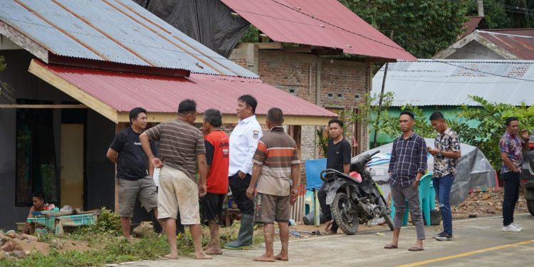 Bersama Sekda, Wabup Deddy Tinjau Wilayah Terdampak Banjir di Kecamatan Pinteng dan Pintim