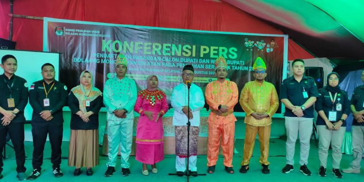 Hari Pertama KPU Bolsel Buka Pendaftaran Belum Ada Paslon yang Mendaftar