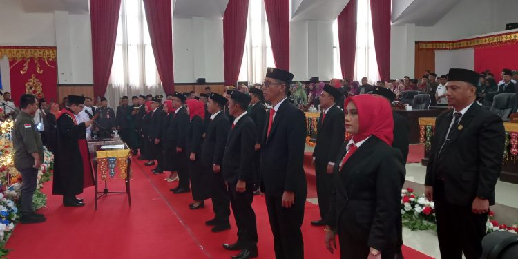 20 Anggota DPRD Bolsel Periode 2024-2029 Resmi Dilantik