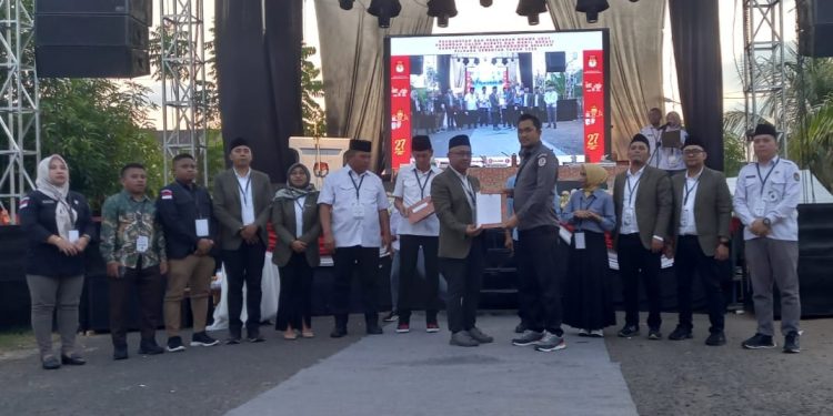 Bawaslu Bolsel Pantau Pleno Terbuka Pengundian dan Penetapan Nomor Urut Paslon