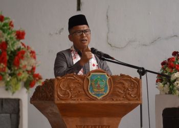 Disambut Secara Adat, Pjs Bupati Bolsel, Tahlis Gallang Sebut Pulang Kampung