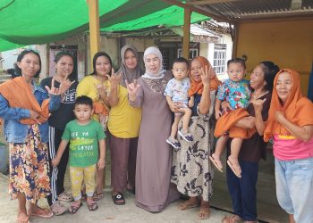 Blusukan ke Kotamobagu Selatan, Bunda STA Janji Tingkatkan Kesejahteraan Masyarakat Pelaku UMKM