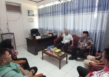 Pjs Bupati Tahlis Gallang Sambangi Kantor KPU Bolsel