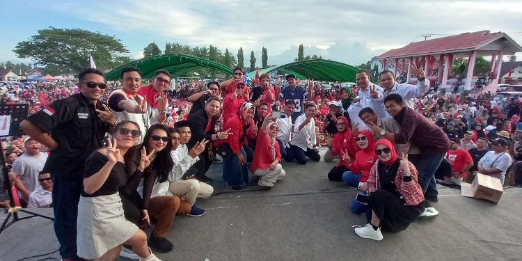 Sorakan “Lantik Jo 2 Periode” Bergemuruh di Arena Kampanye Paslon IDEAL