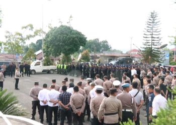 Dibackup Personil Brimob dan TNI, Polres Bolsel Amankan Lokasi Debat Publik Cabup-Cawabup Pilkada Bolsel